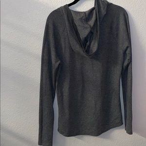 The North Face Longsleeved shirt with hoodie